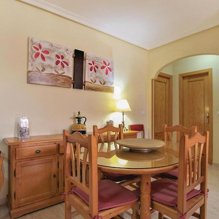 Nice Apartment In Santa Pola With Kitchenette 外观 照片