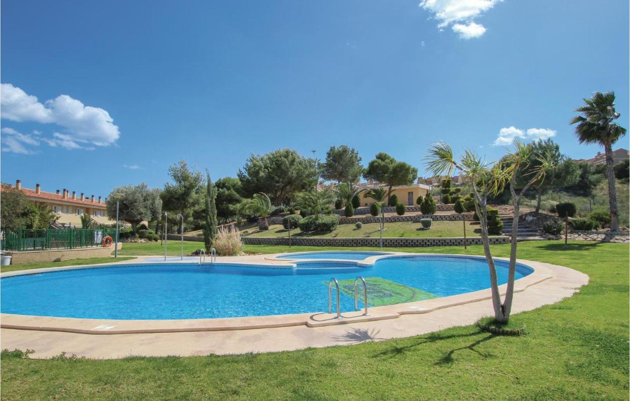 Nice Apartment In Santa Pola With Kitchenette 外观 照片