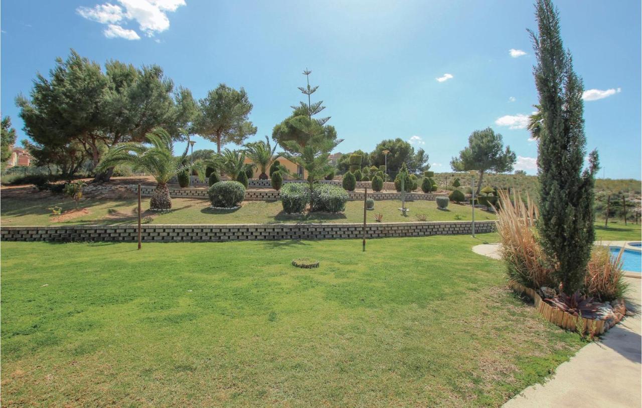 Nice Apartment In Santa Pola With Kitchenette 外观 照片